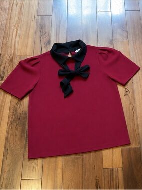 Red Top with Black Collar & Bow by RW and Company size medium